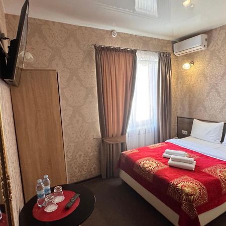 Hotel Шляпа Dněpropetrovsk Exteriér fotografie
