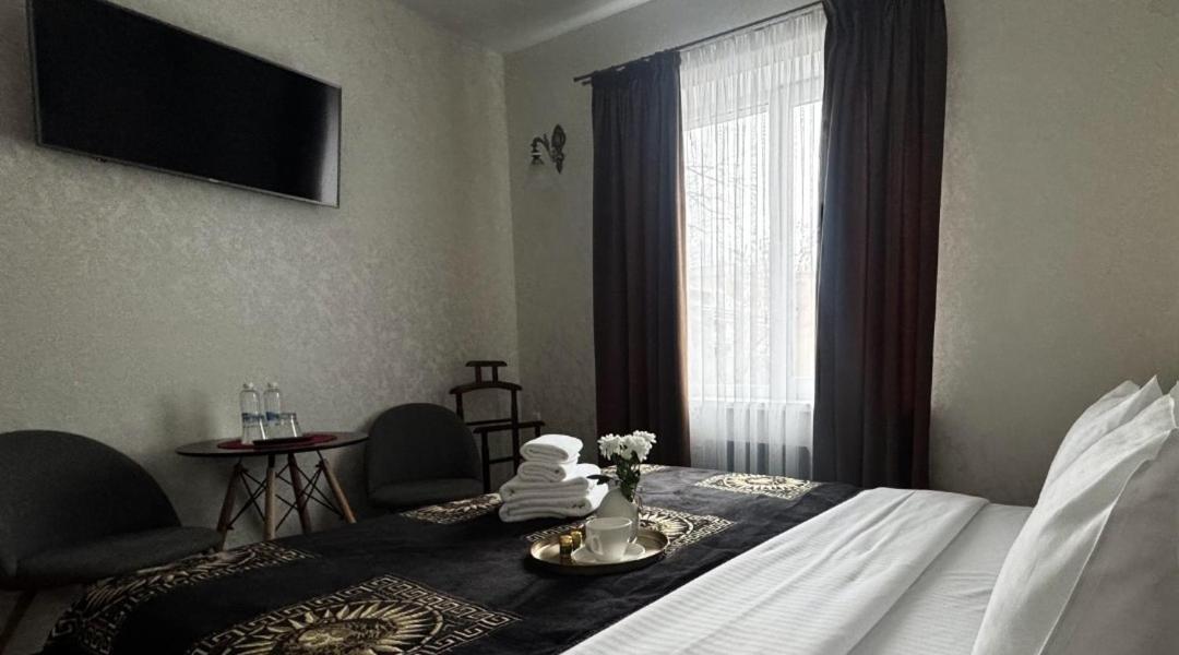 Hotel Шляпа Dněpropetrovsk Exteriér fotografie