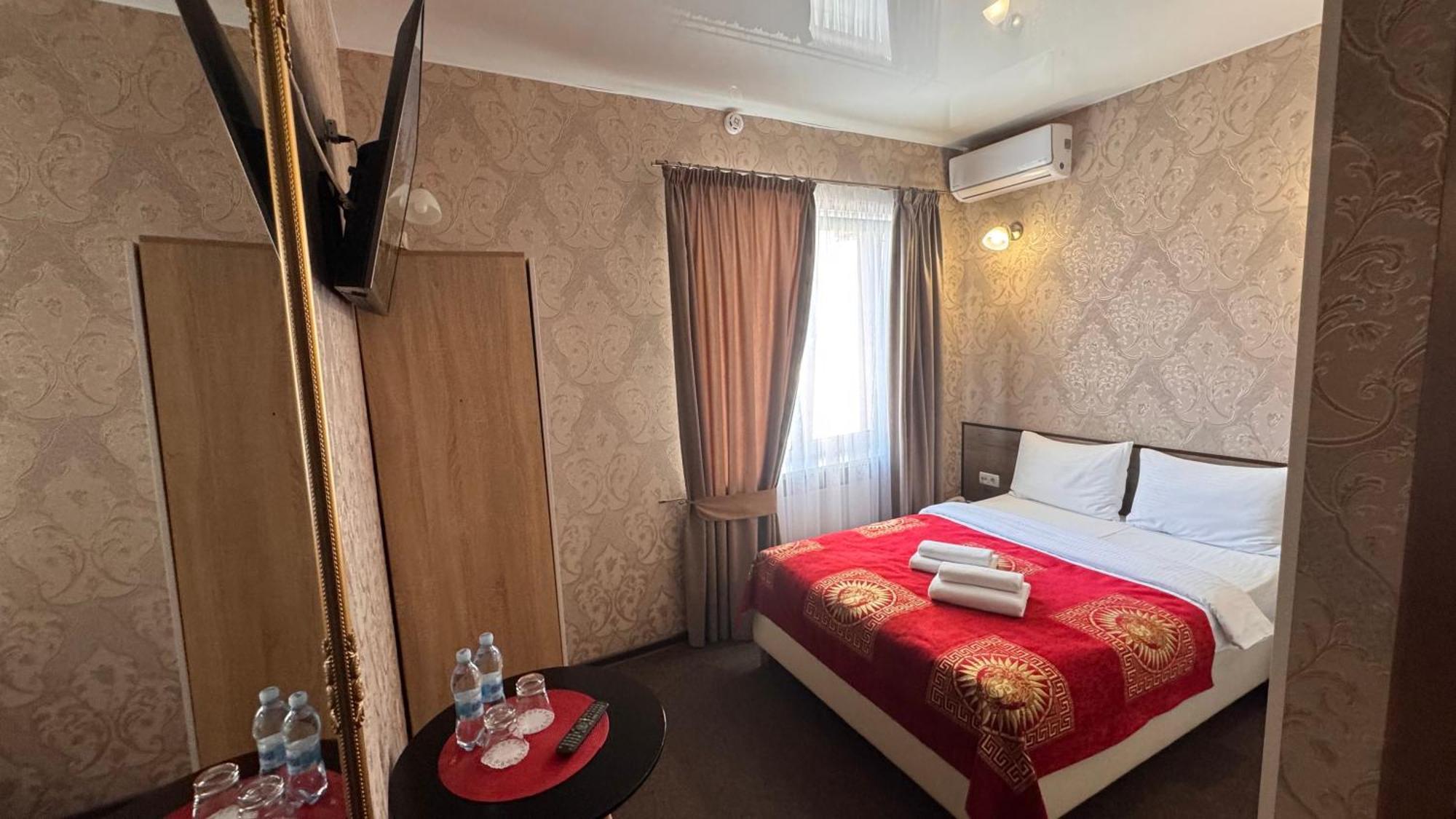 Hotel Шляпа Dněpropetrovsk Exteriér fotografie