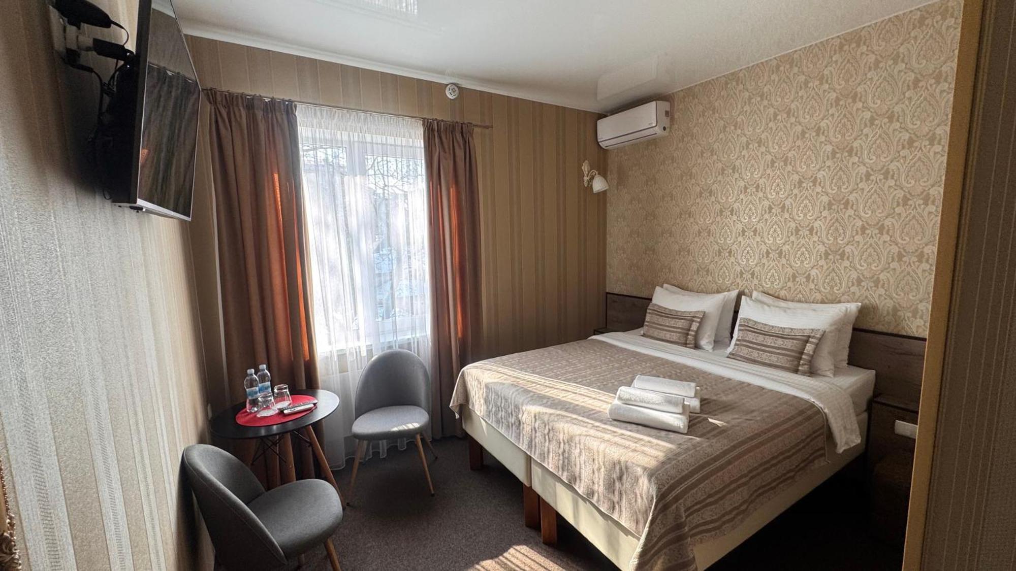 Hotel Шляпа Dněpropetrovsk Exteriér fotografie